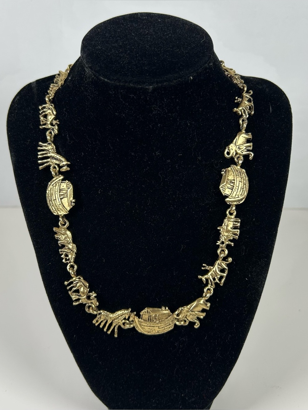Noah’s Ark Necklace Gold Tone Animal Links Elephant Giraffe Bible Statement Gift